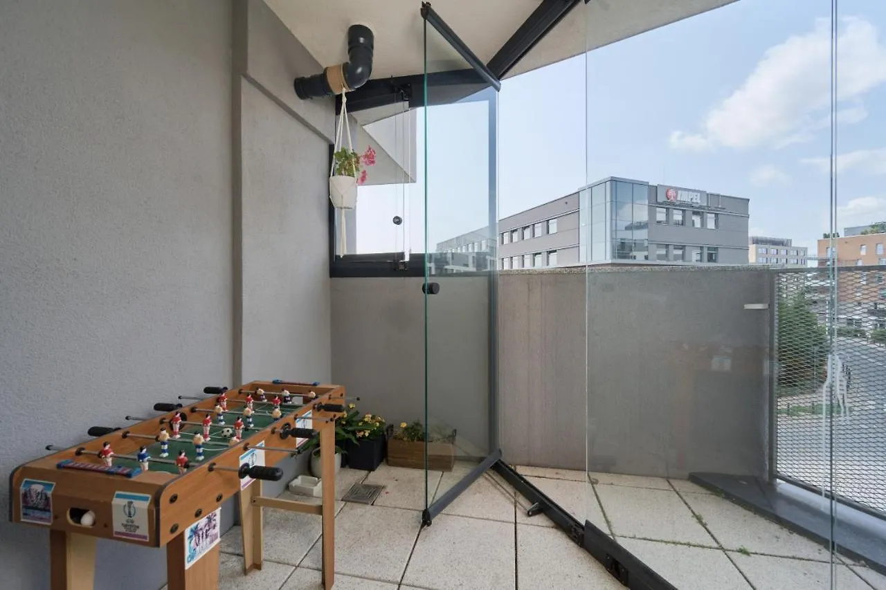 Spacious Apartment With Balcony Near The Slavic Hill Wroclaw By Renters Prestige