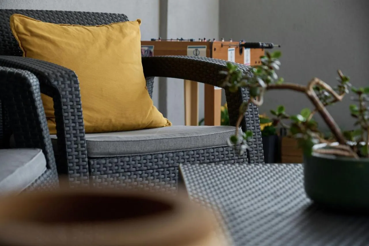 Spacious Apartment With Balcony Near The Slavic Hill Wroclaw By Renters Prestige